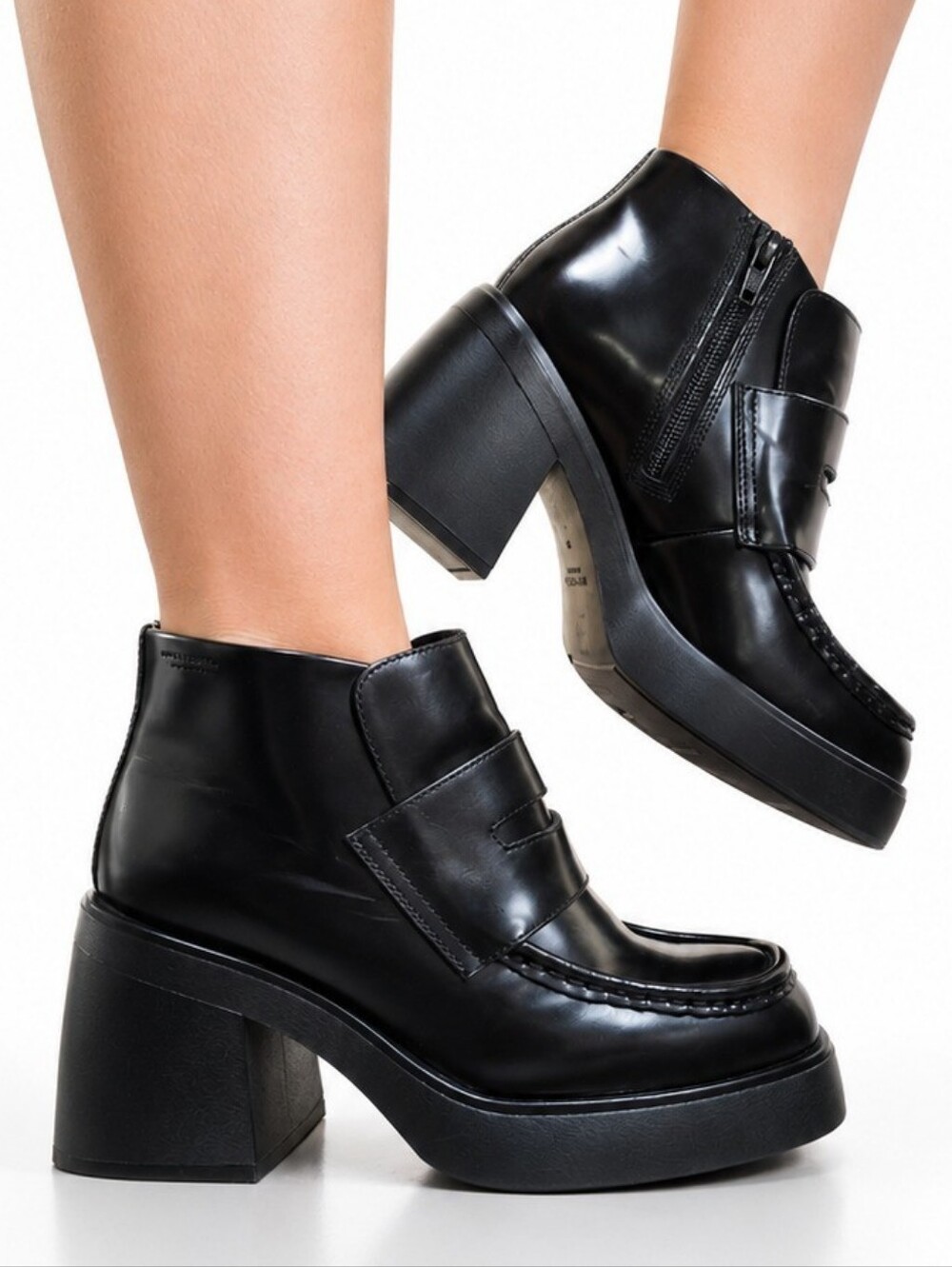 VAGABOND Ankle Booties